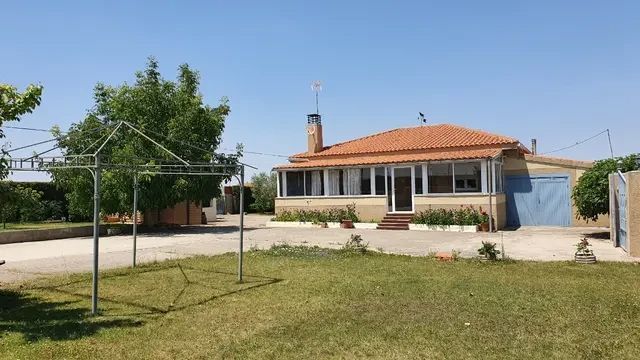 Casa / Chalet en Castellanos de Villiquera, venta