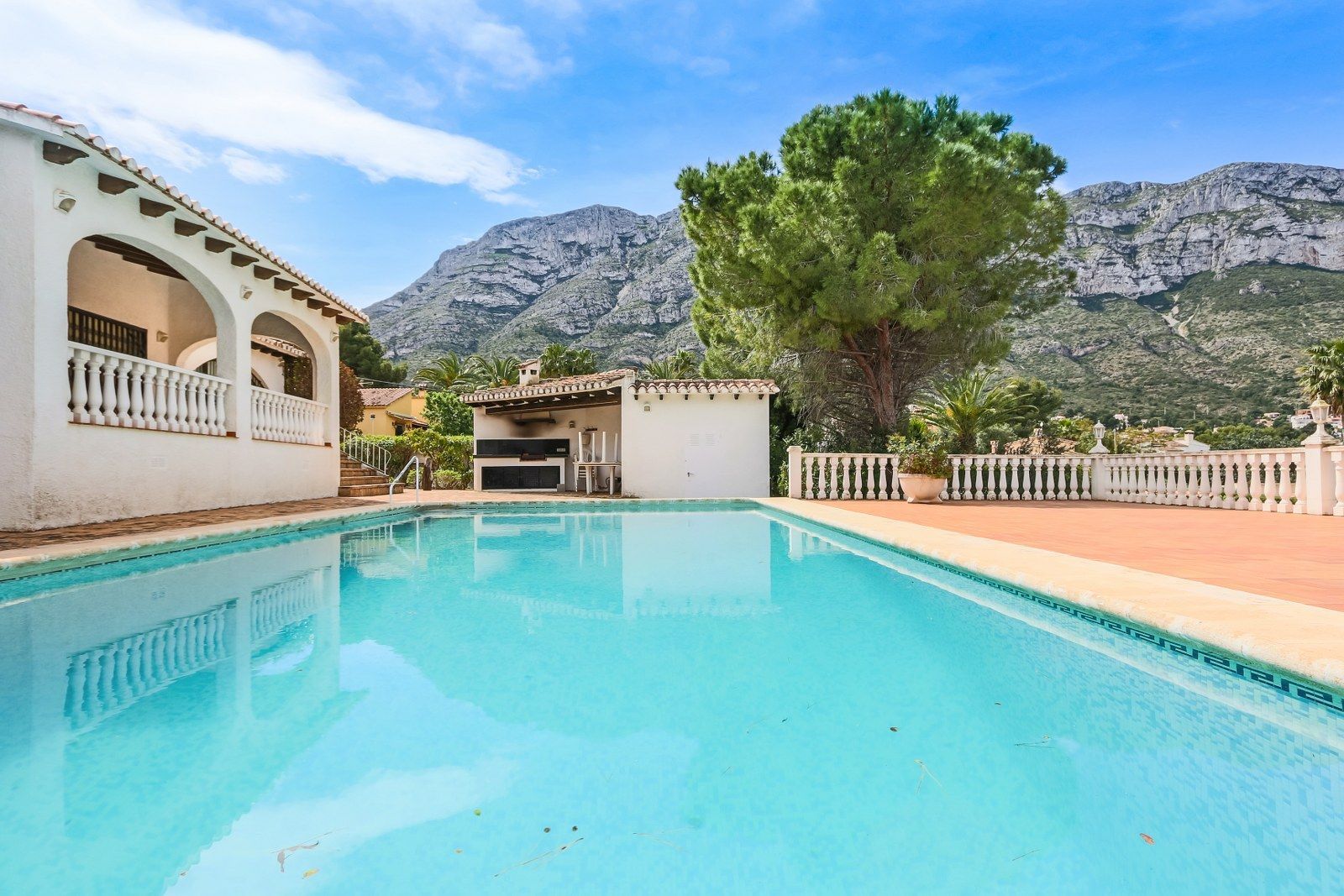 Casa / Chalet en Dénia, Montgó Denia, venta
