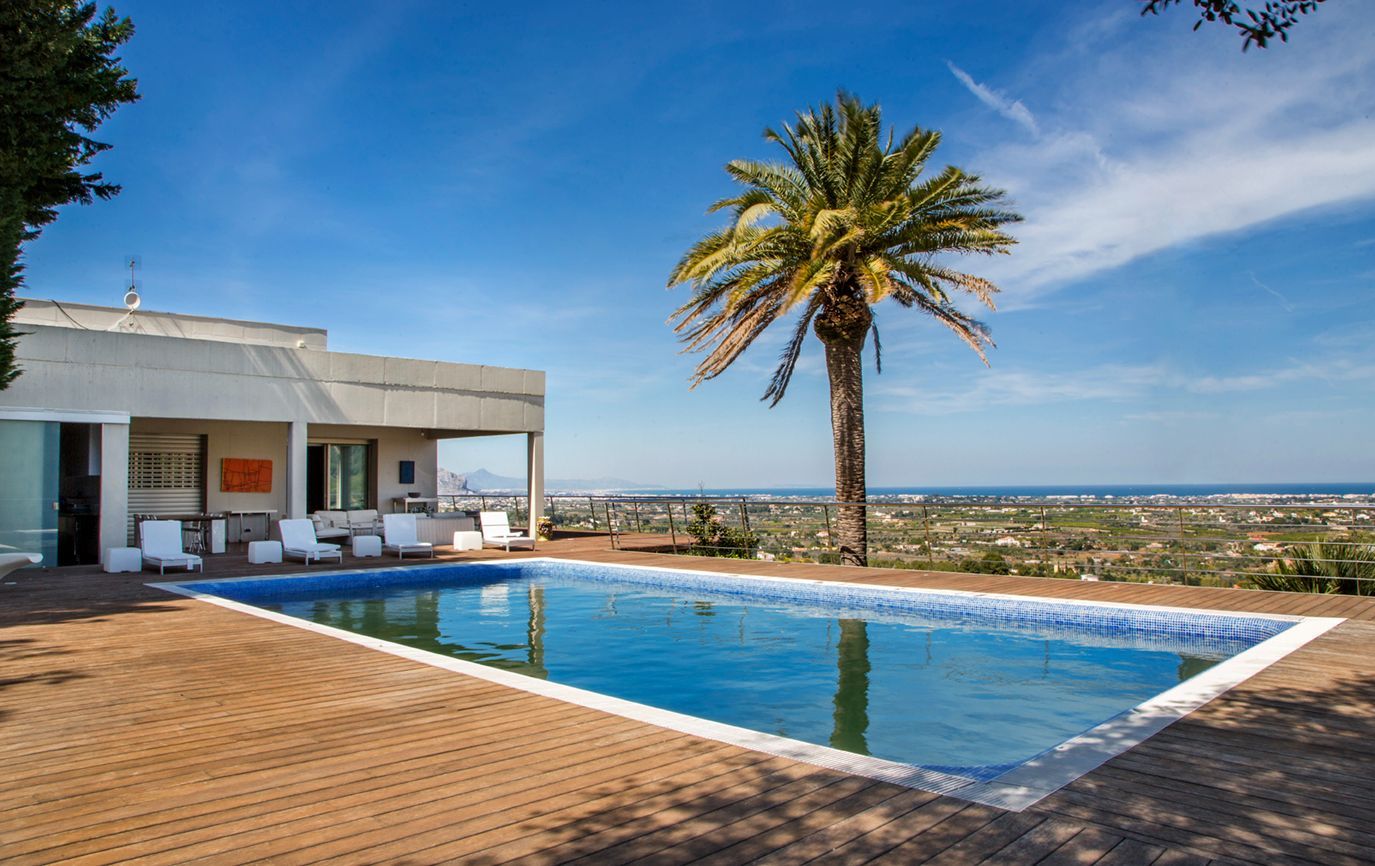 Villa de Lujo en Pedreguer, La Sella Golf-Albardanera, venta