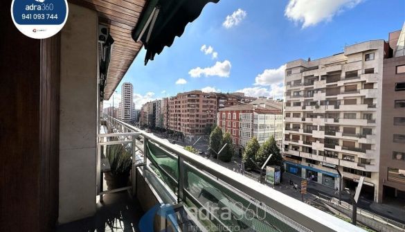 Flat in Logroño, for rent