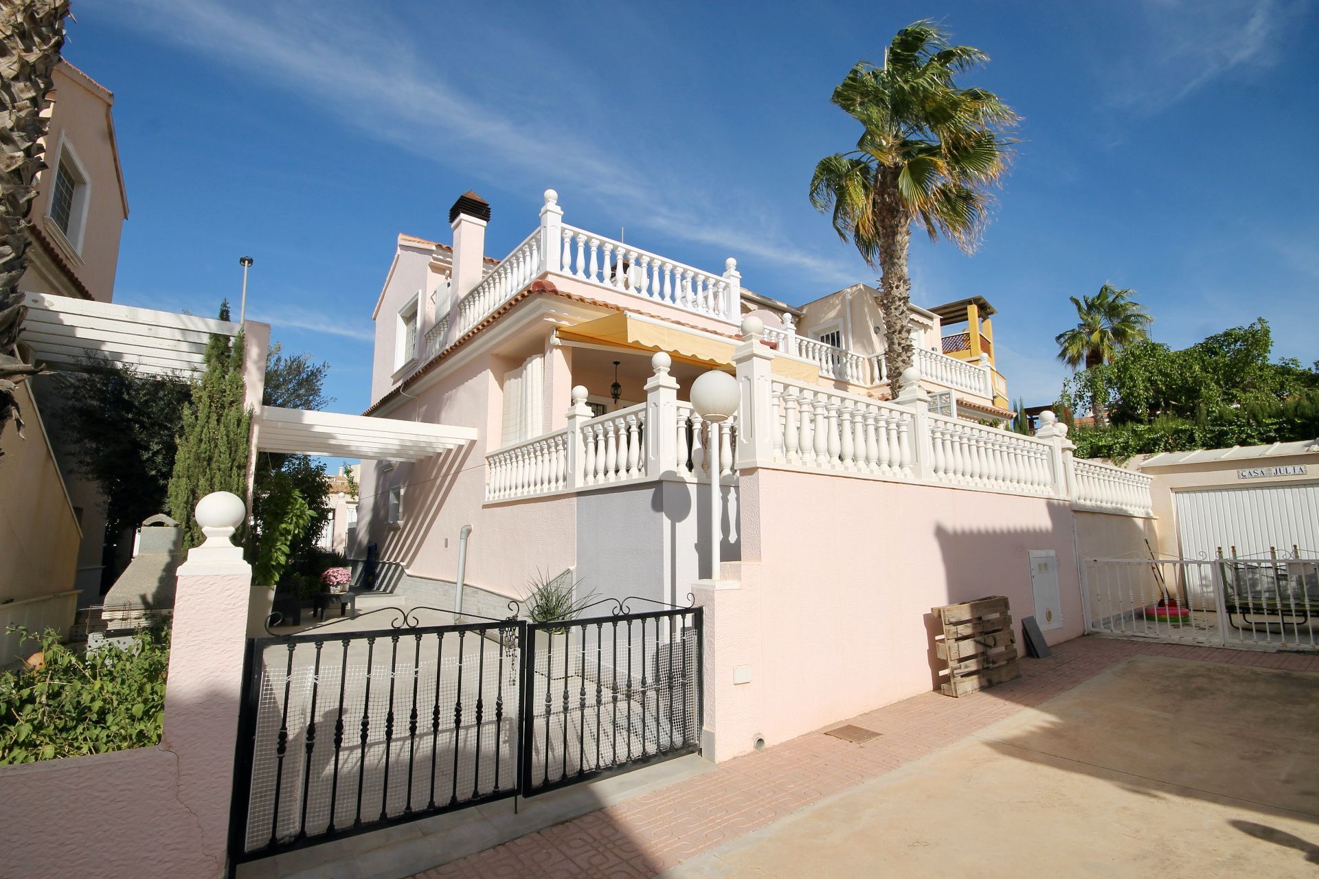 Kaksikerroksinen Huoneisto sijainti Torrevieja, myynti