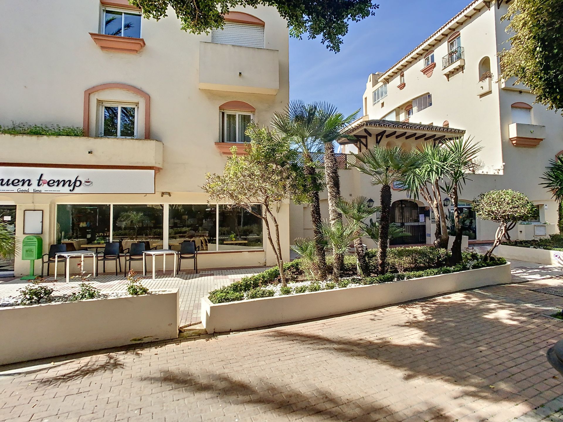 Apartment in Estepona, for sale