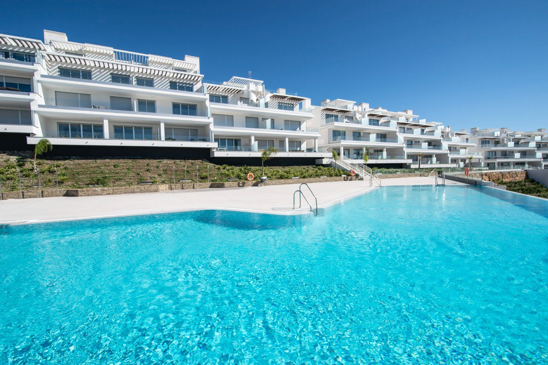 Apartment in Estepona, for sale