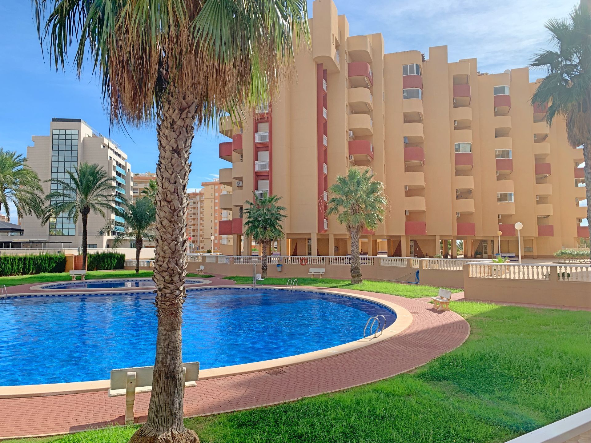 Ático en La Manga, venta