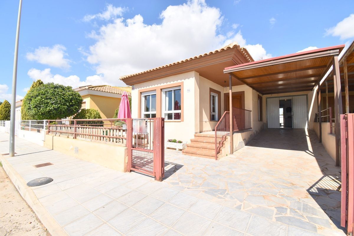 Villa in Torre-Pacheco, for sale