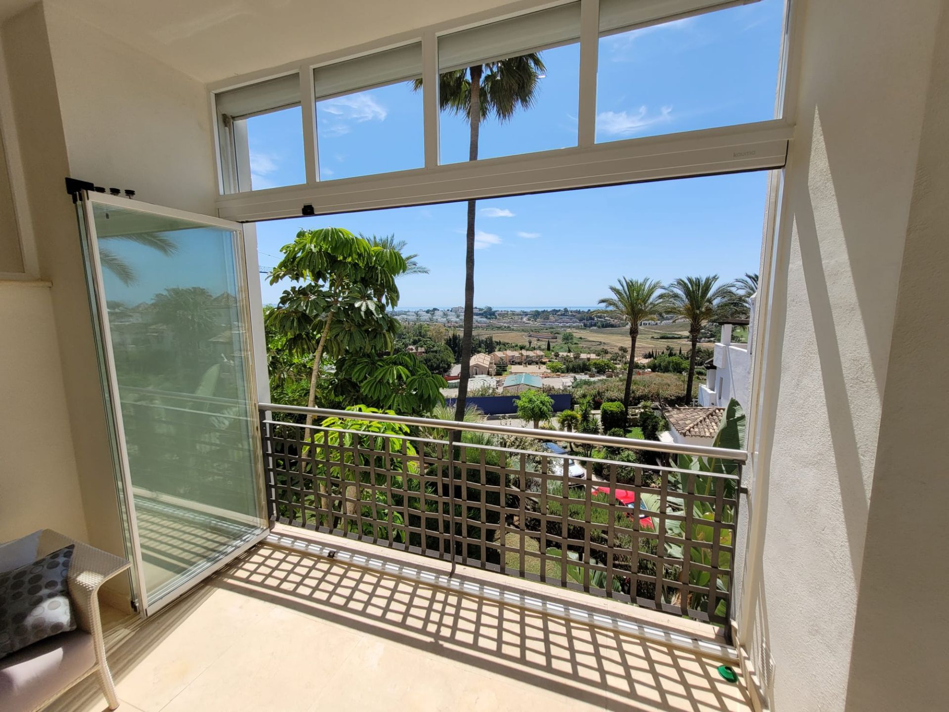 Apartamento en Benahavís, venta