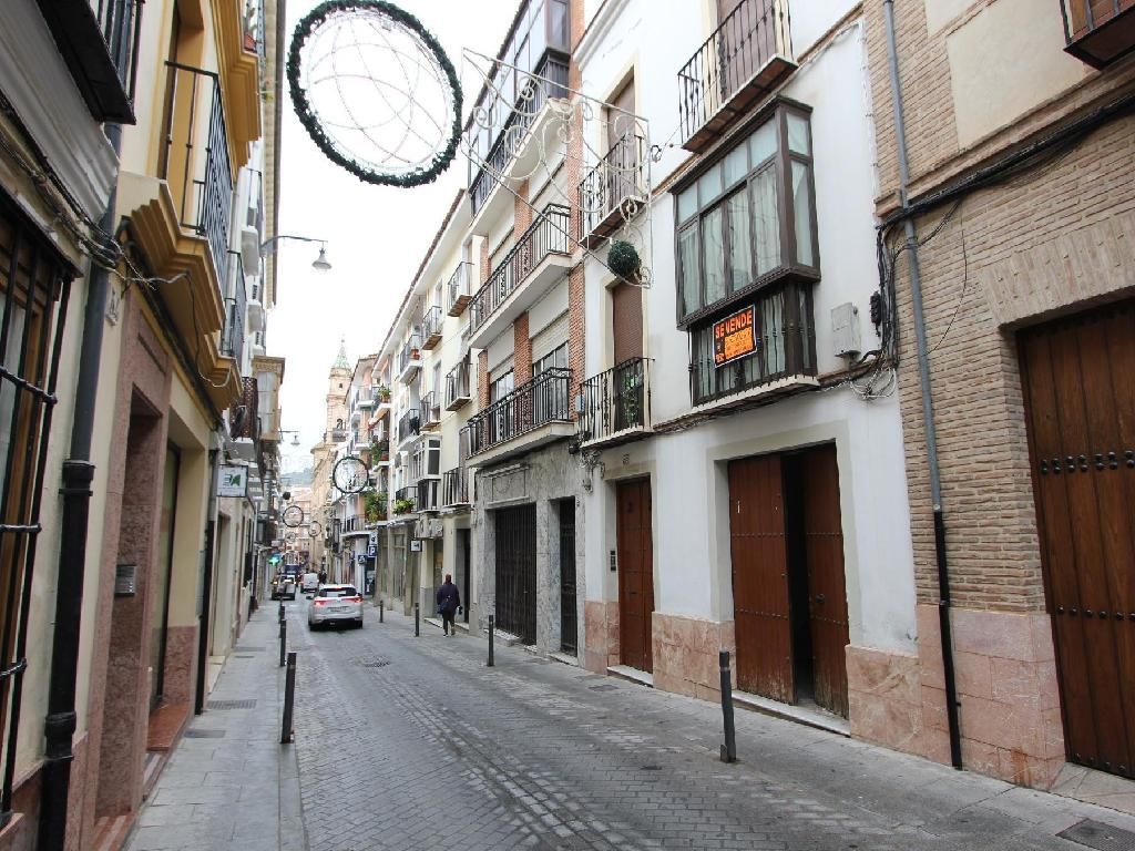 Locali commercialie in Antequera, vendita