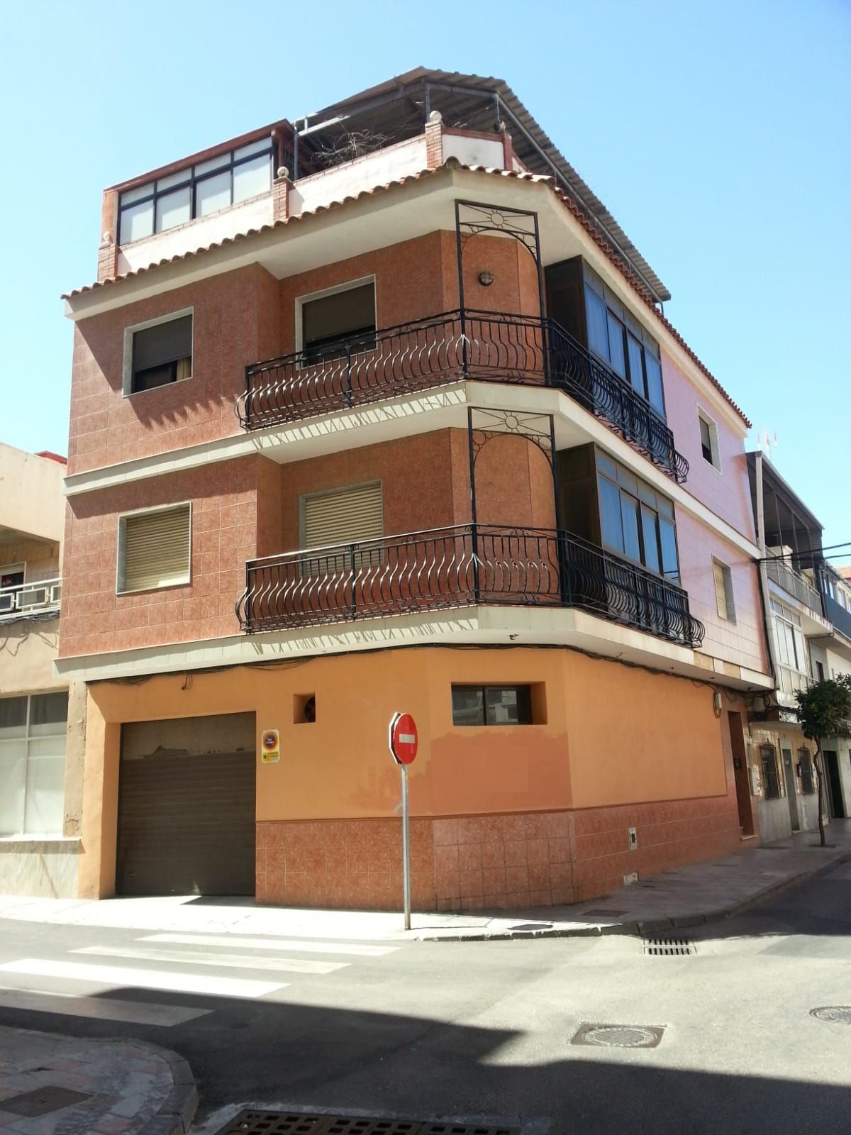 Bygning i Fuengirola, salg