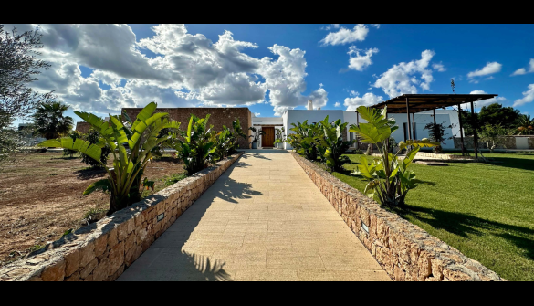 Villa de Lujo en Ibiza, alquiler