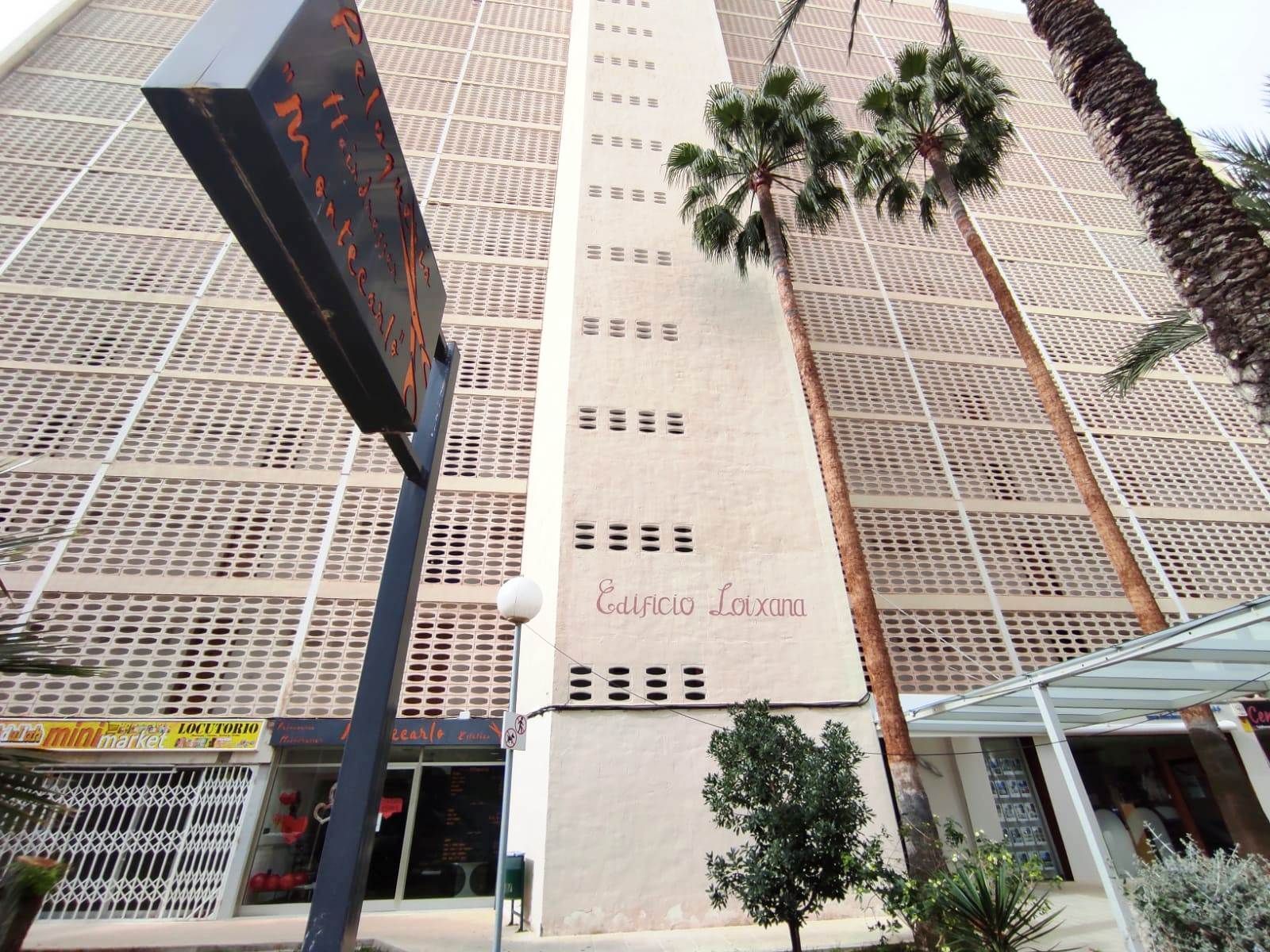 Local comercial en Benidorm, Montecarlo, venta