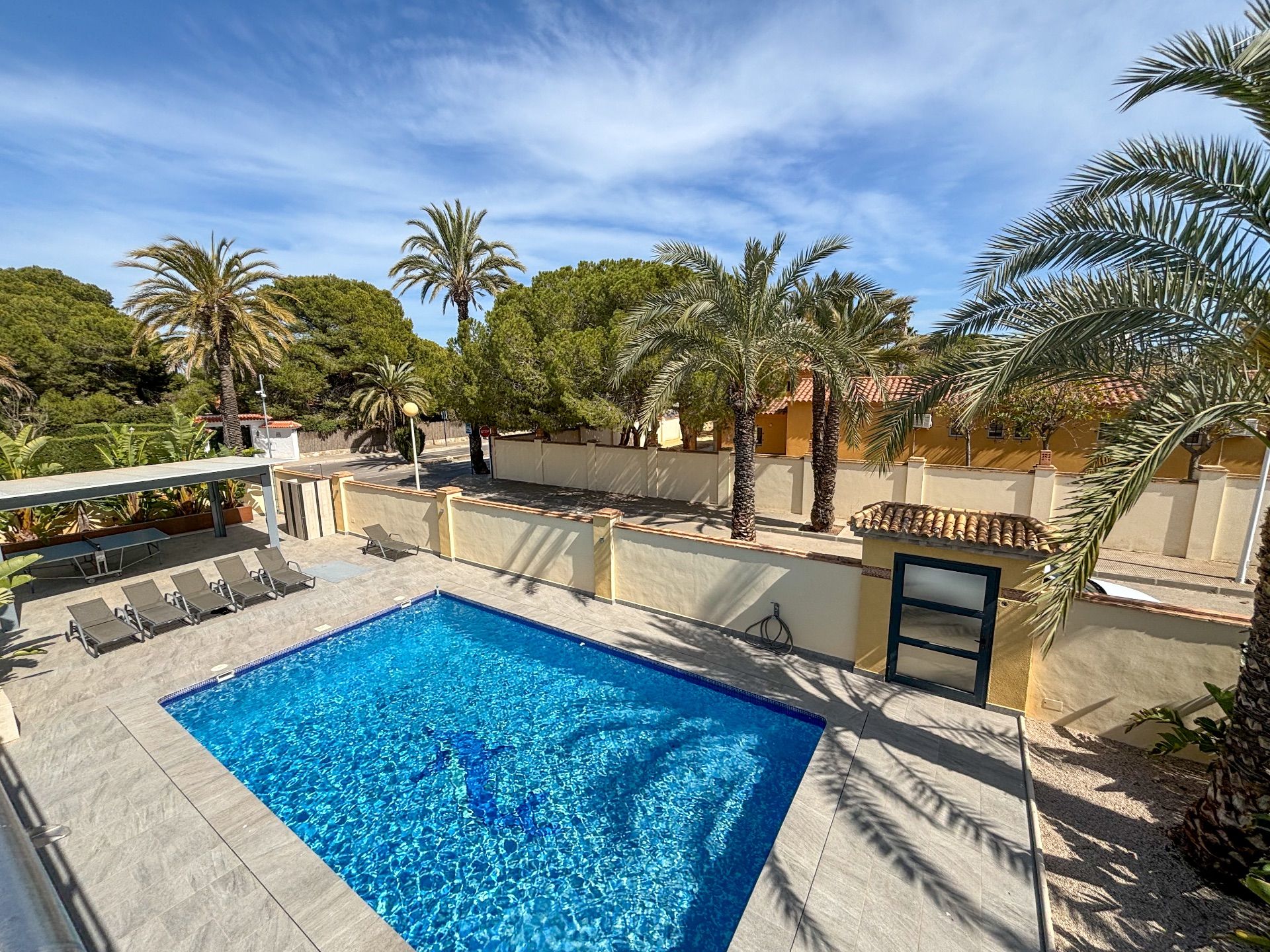 Villa in Cabo Roig, te huur