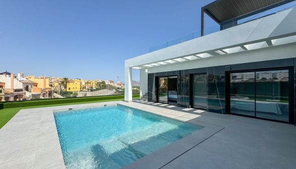 Luxe villa in Algorfa, te koop