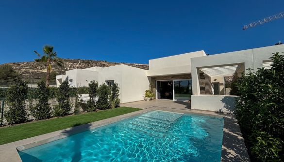 Luxe villa in Algorfa, te koop