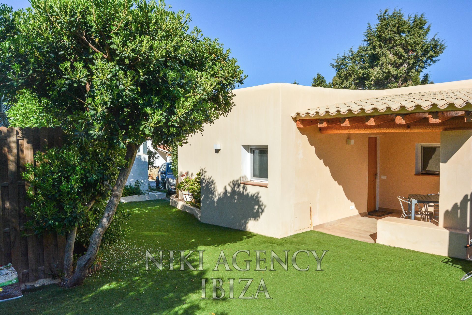 Villa in Sant Josep de sa Talaia, Cala Tarida, for sale