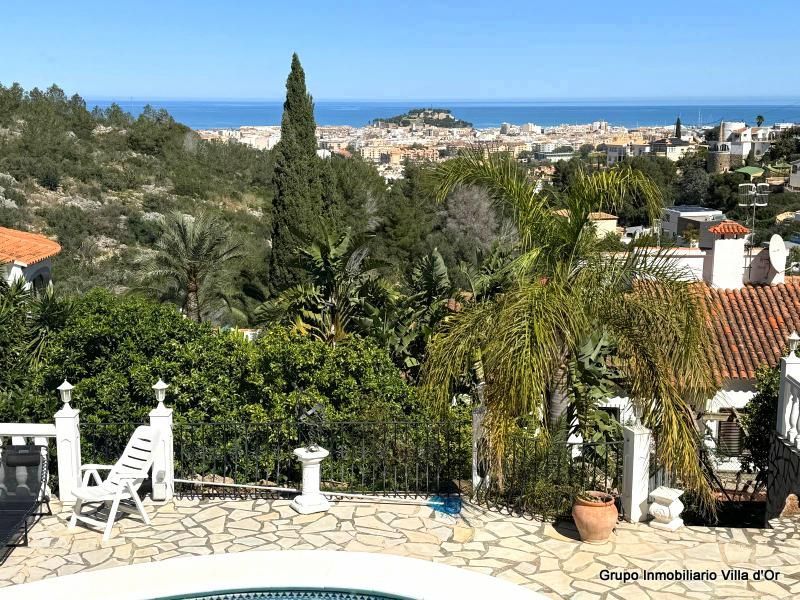 Villa en venta en Dénia zona La Pedrera