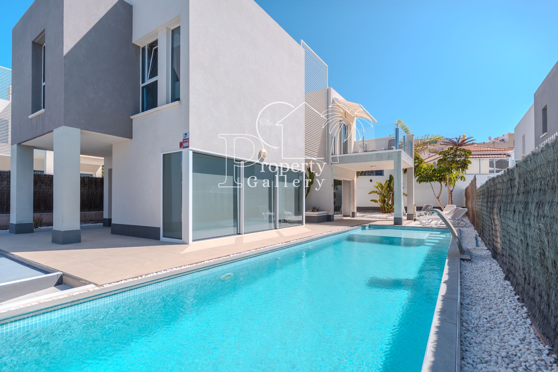 Villa in Adeje, Playa Para&iacute;so, for sale