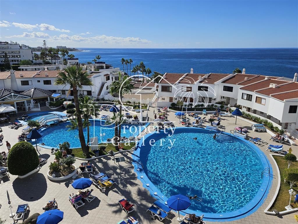 Apartment in Costa Adeje, San Eugenio Bajo, for sale