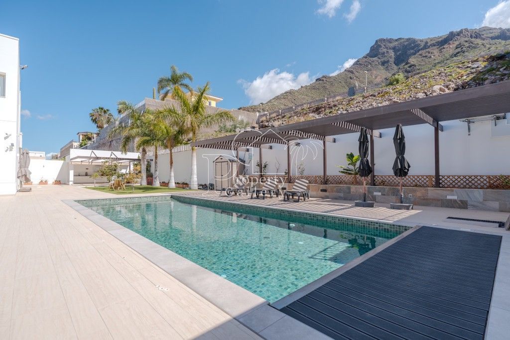 Casa / Chalet en Costa Adeje, Torviscas Alto, venta