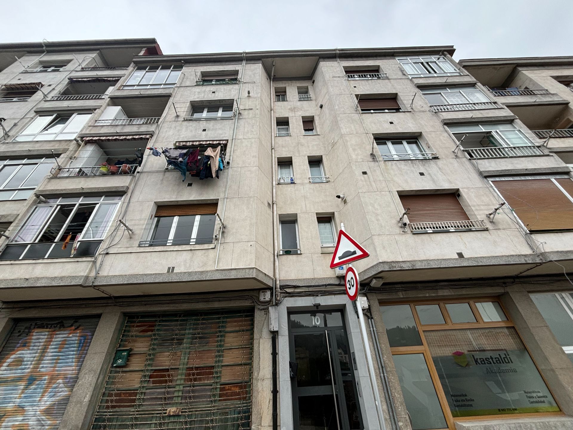 Piso en Éibar, ZONA AMA&Ntilde;A, venta