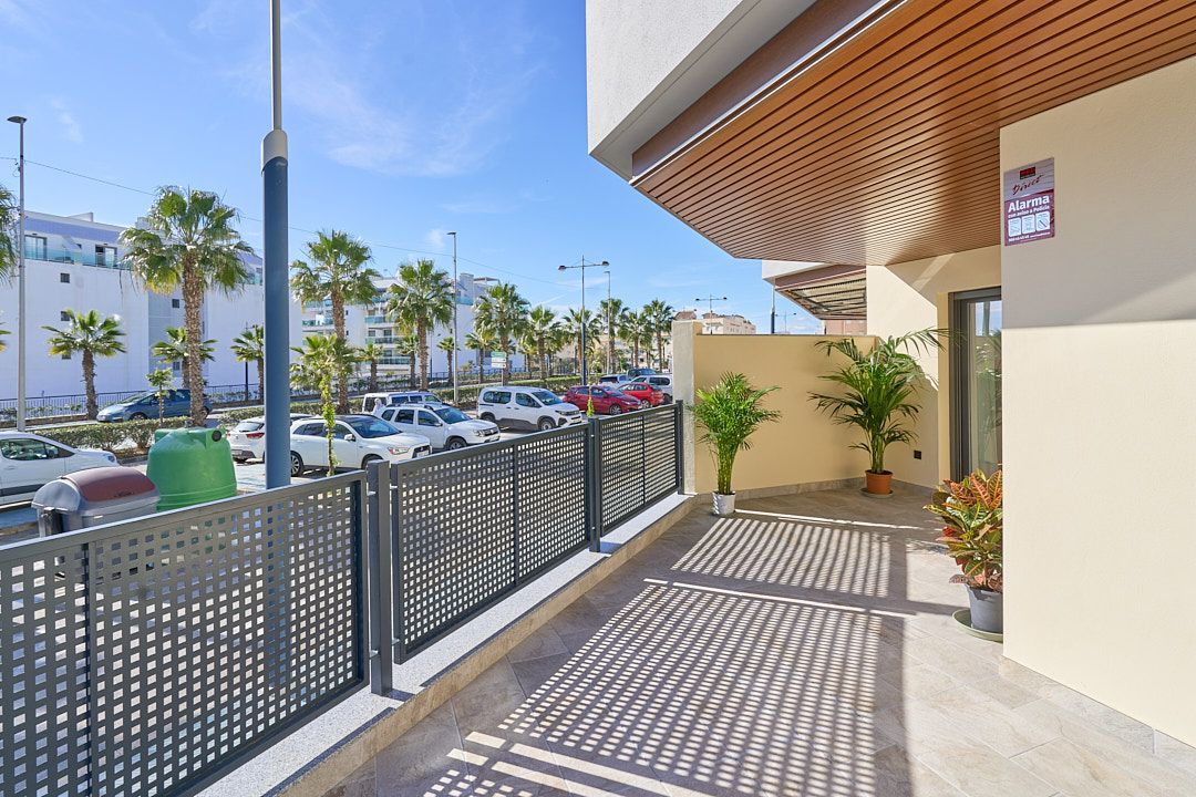 Apartamento en venta en Torrox zona Torrox-Costa