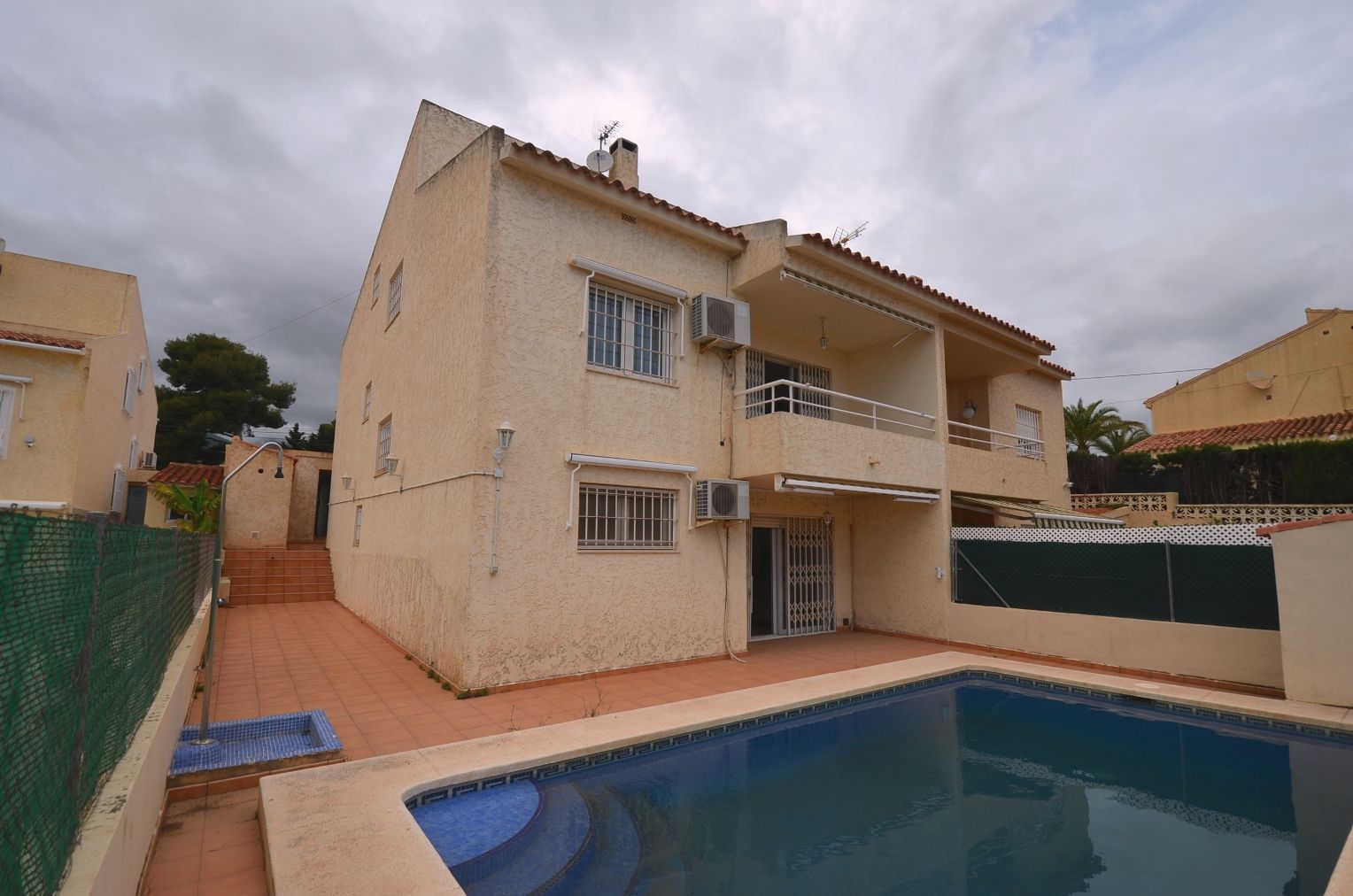 Terraced House in La Nucía, for sale