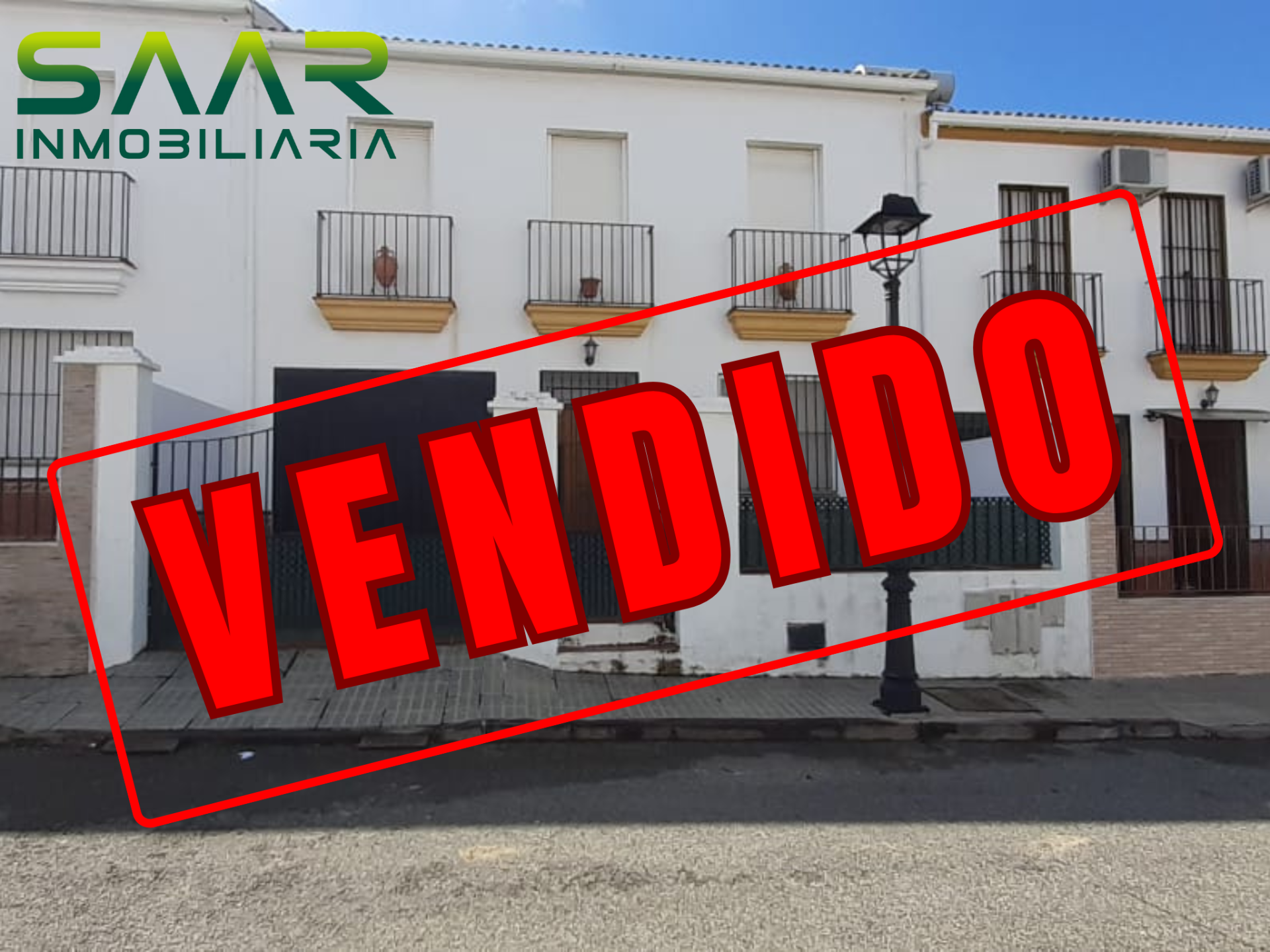 Casa adosada en Castilblanco de los Arroyos, Castilblanco de los Arroyos casco urbano, venta