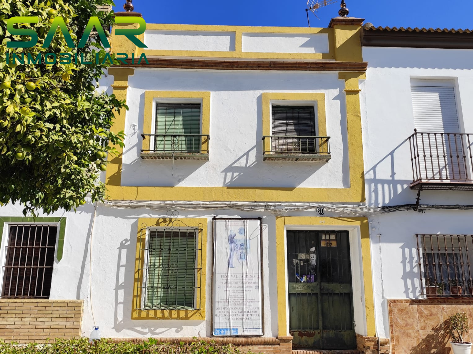 Casa de pueblo en Guillena, venta