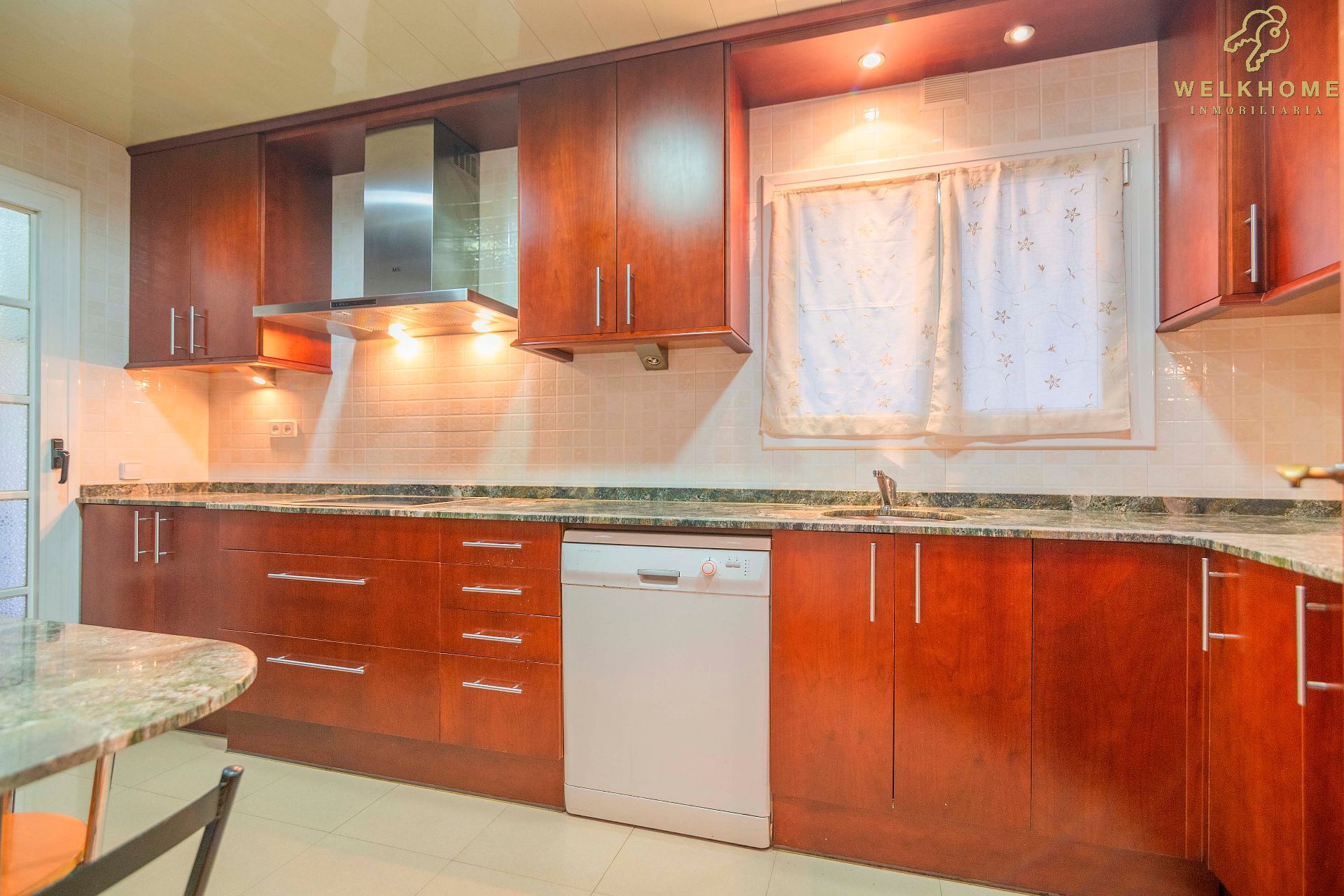 atico en barcelona ·  689000€