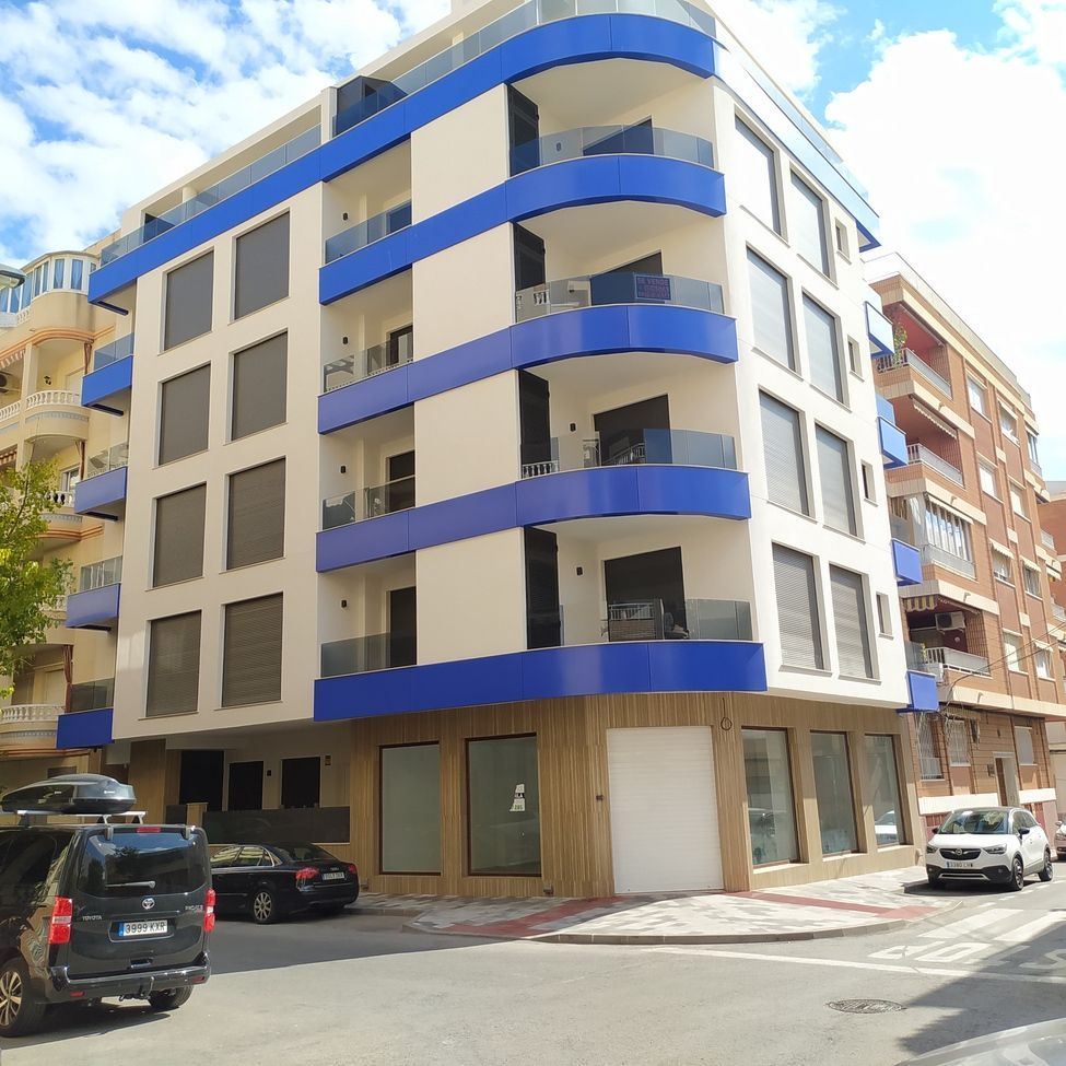 Apartment in Torrevieja, CENTRE PLAYA DEL CURA LAS PISCINAS, for sale