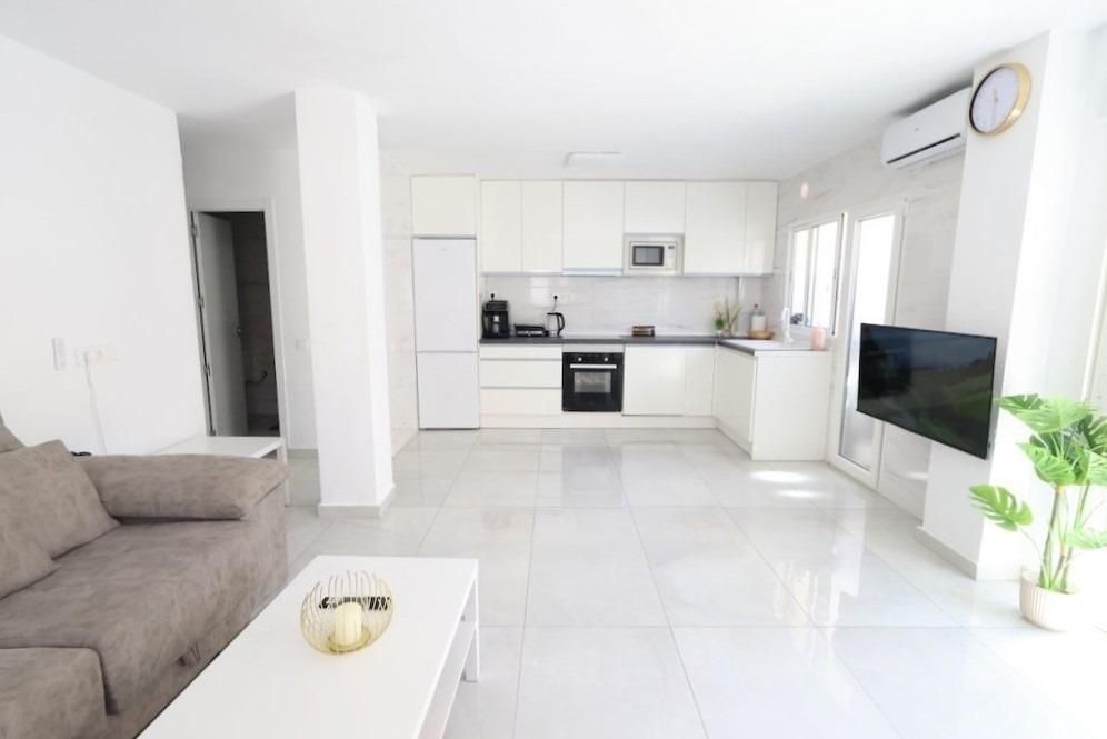 Apartment in Torrevieja, Costa Blanca, for sale