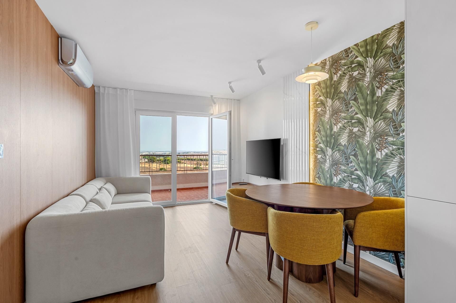Apartment in Torrevieja, Punta Prima, for sale