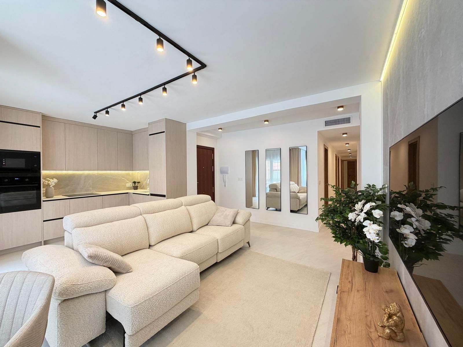 Apartment in Torrevieja, Playa Del Cura, for sale