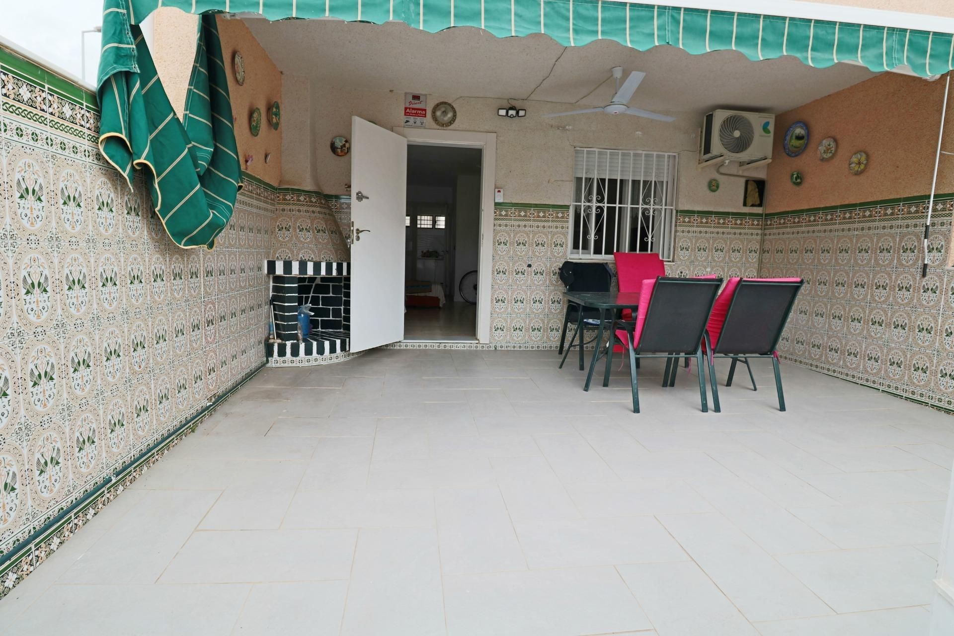 Dorpshuizen in Torrevieja, Playa De Los Naufragos, te koop