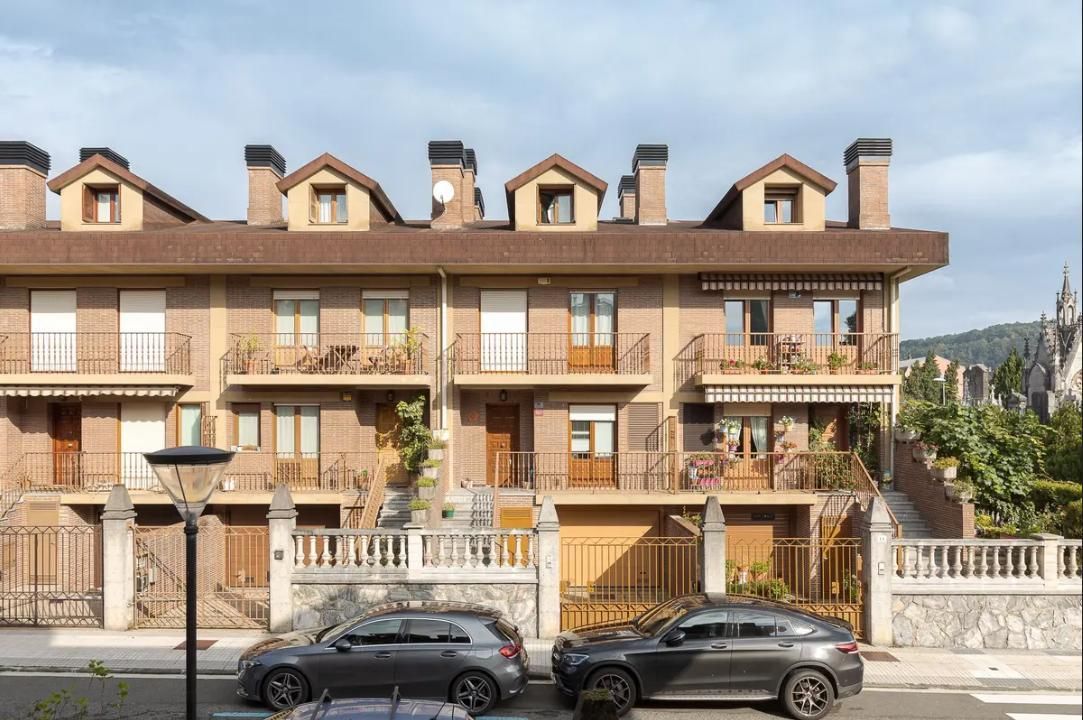Casa adosada en San Sebastián, Donostia - San Sebastián - Egia, venta