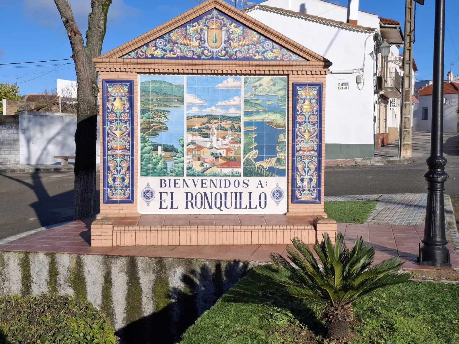 Terreno edificabili in Guillena, Ruta de la Plata, Castilblanco y Sierra Norte, vendita