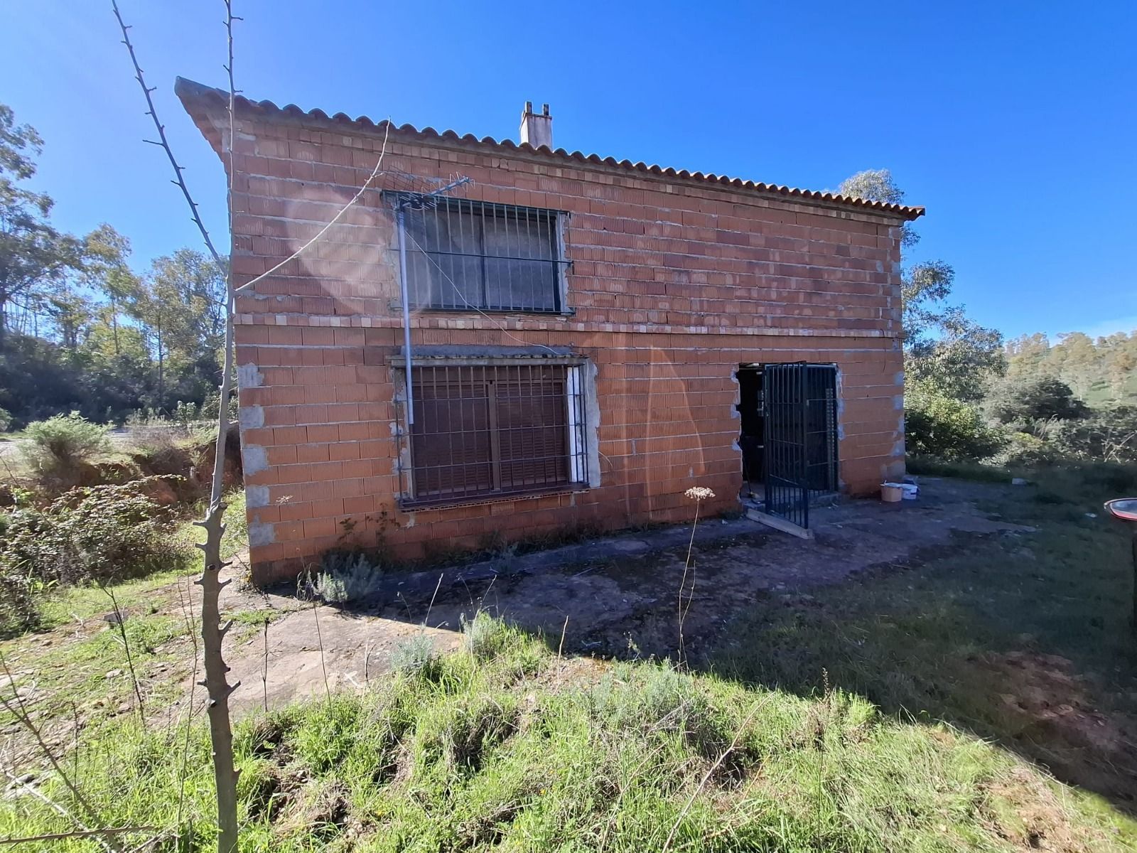 Вилла в Guillena, Ruta de la Plata, Castilblanco y Sierra Norte, продажа