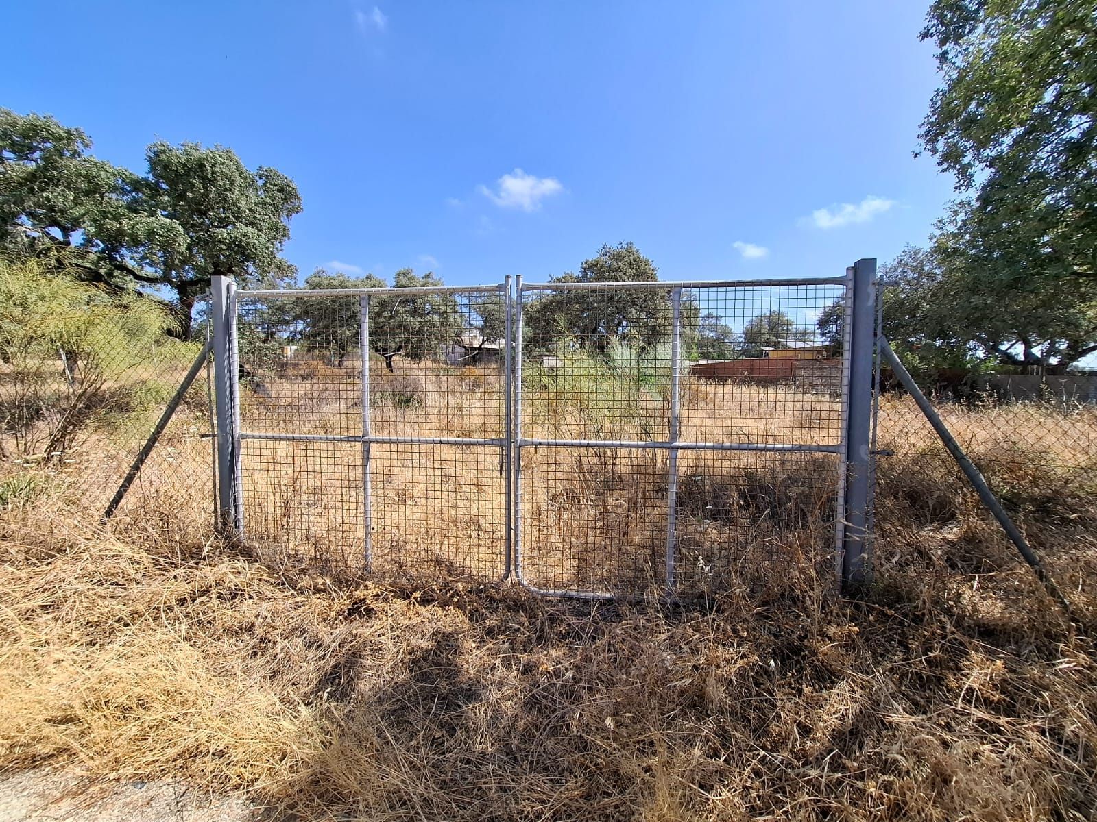 Parcel·la a Guillena, Ruta de la Plata, Castilblanco y Sierra Norte, en venda