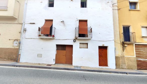 Casa de Poble a San Martín de Unx, en venda