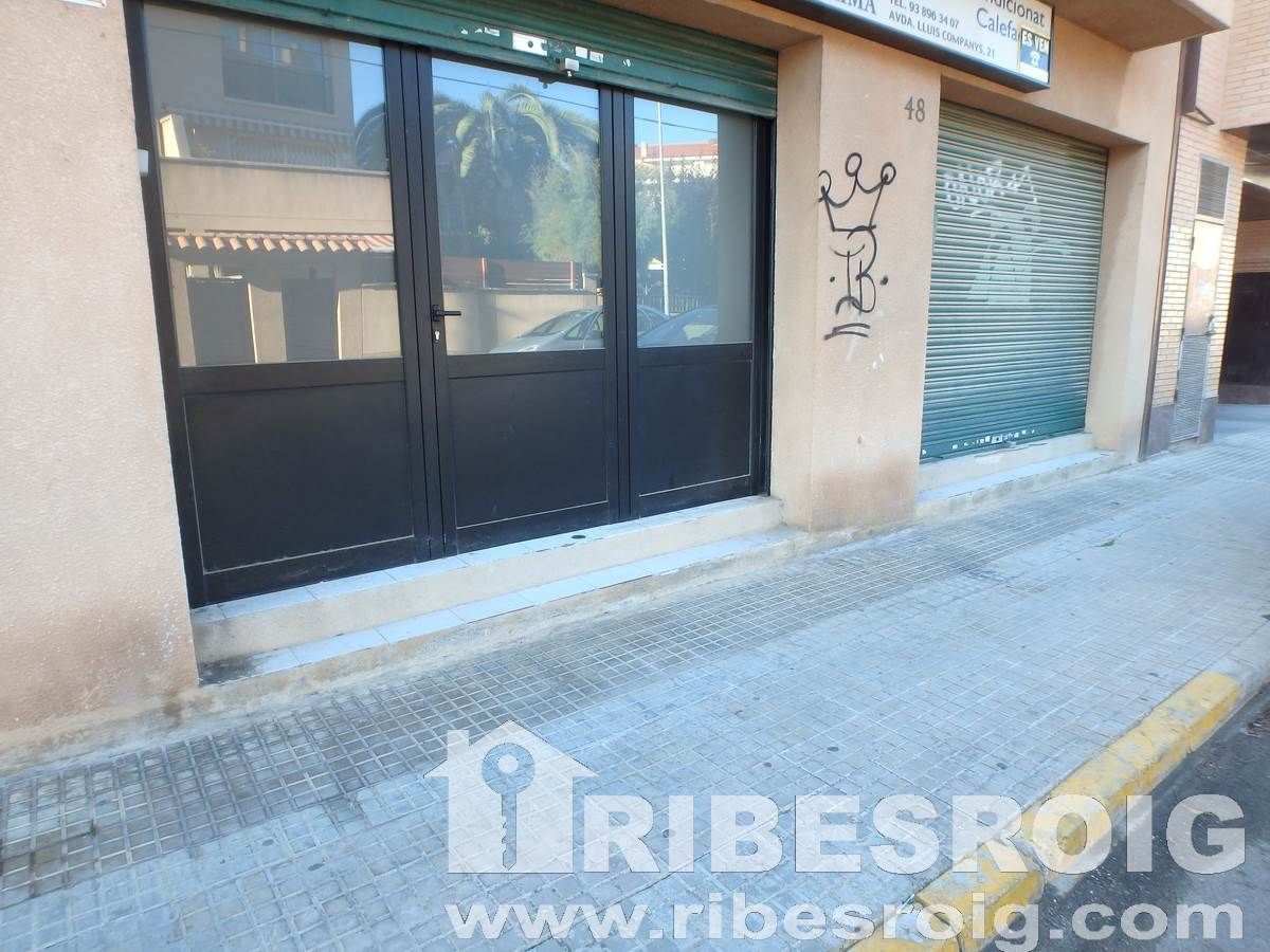 Local comercial en Sant Pere de Ribes, venta