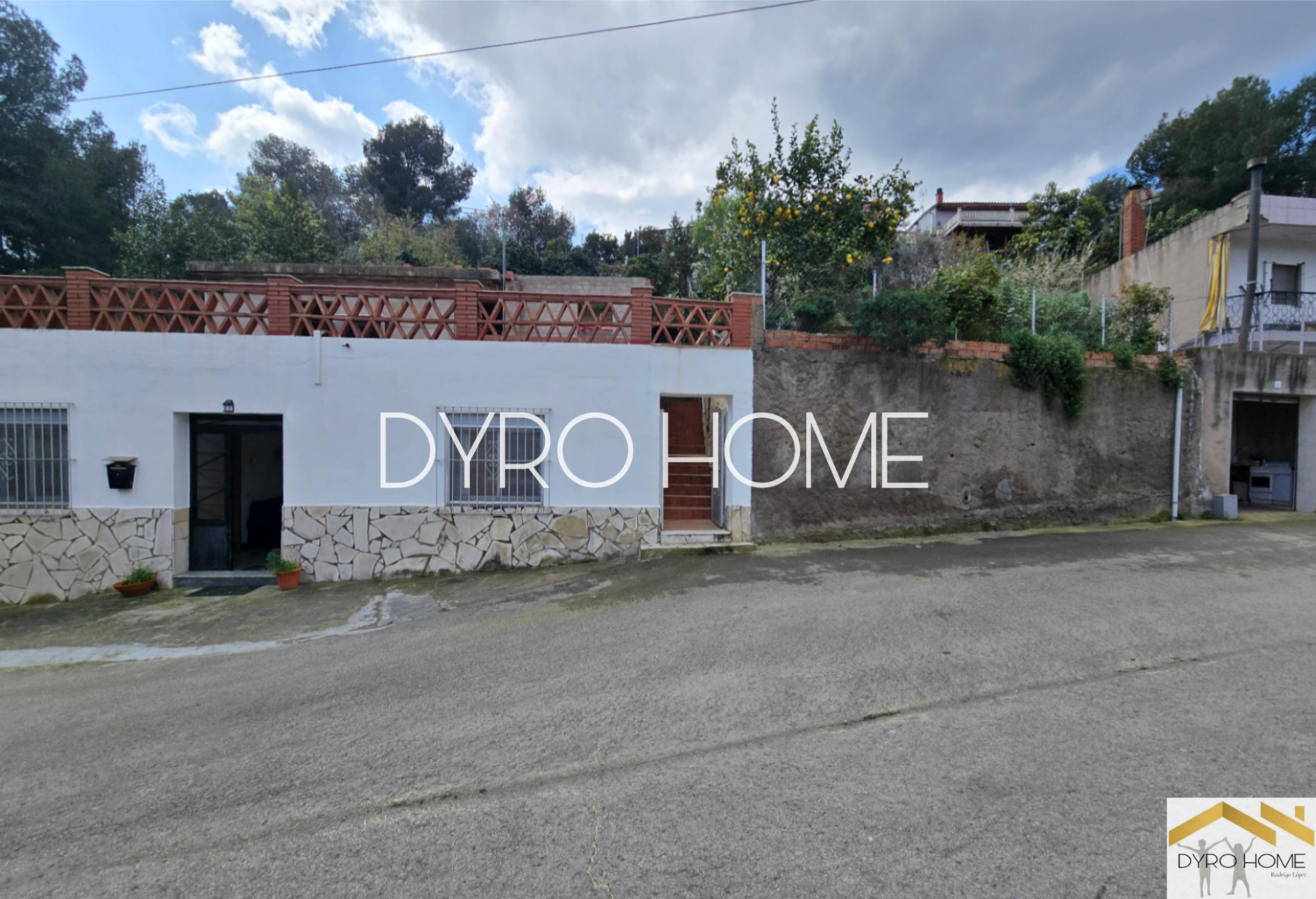 Villa in Sant Vicenç dels Horts, for sale