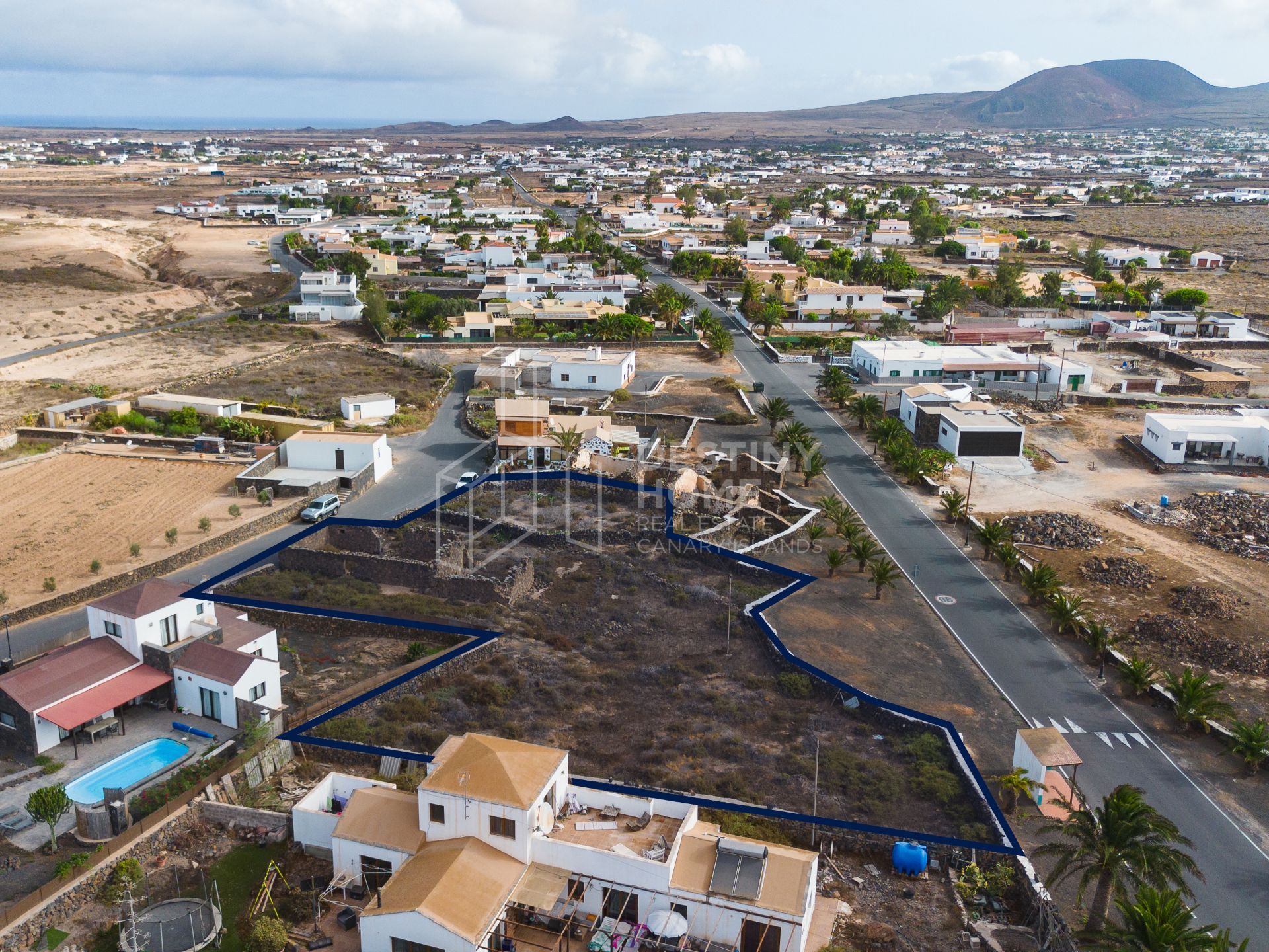 Terreno en venta en Oliva, La