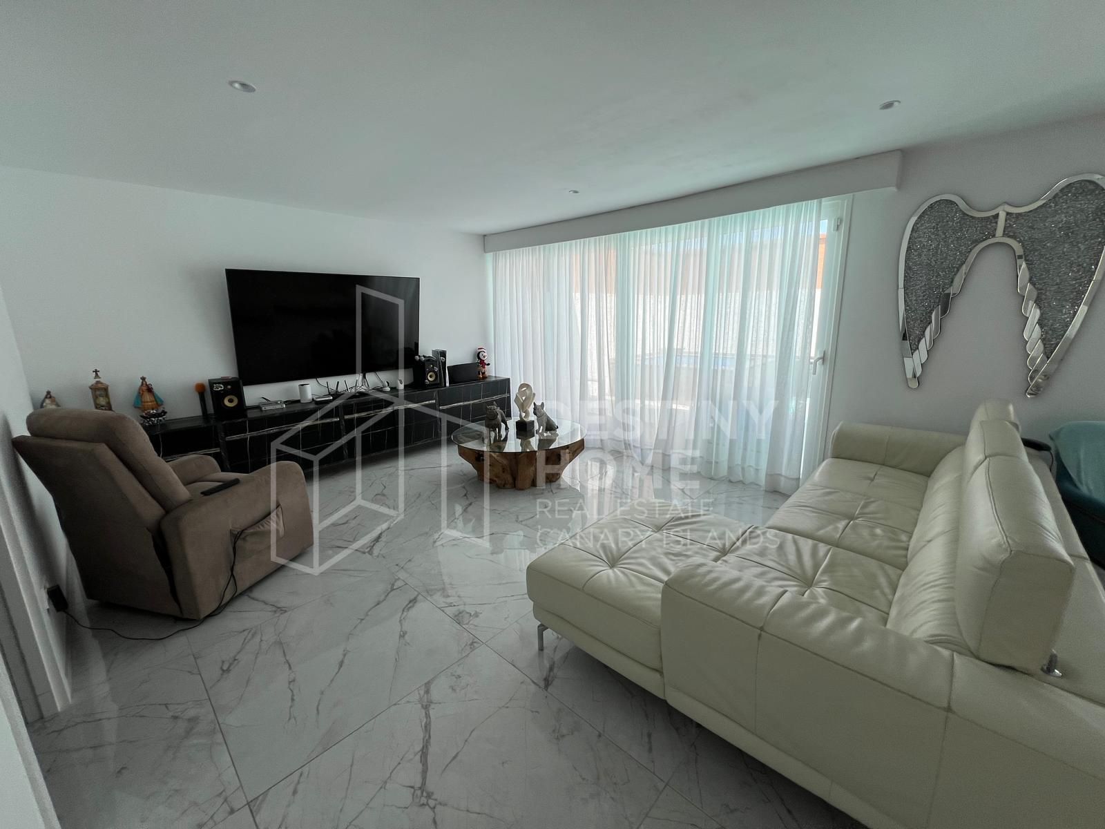 House in Corralejo - Image 4