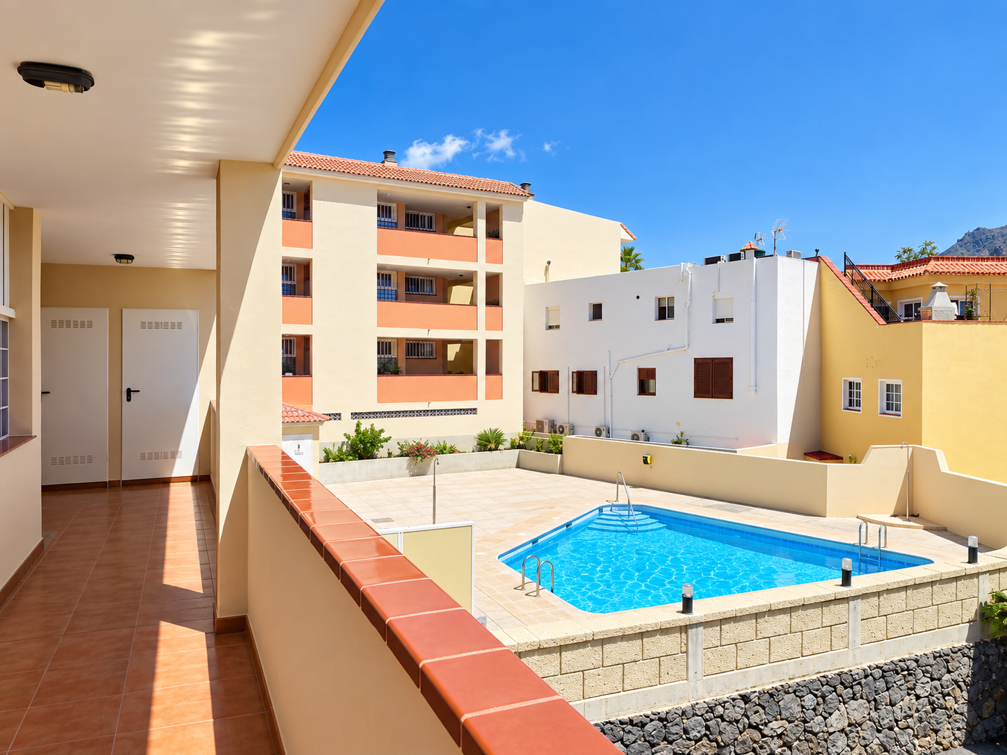 Квартира в Arona, Valle San Lorenzo, продажа