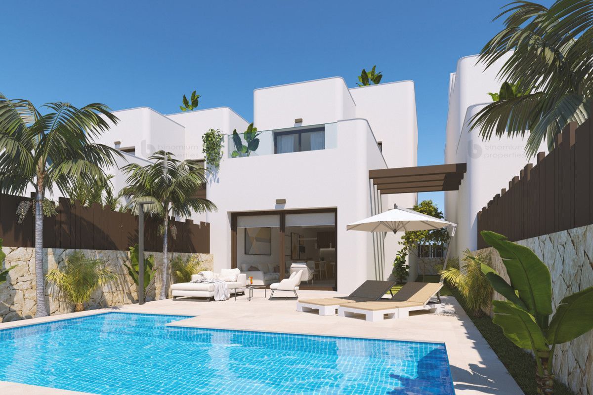 Villa in Pilar de la Horadada, Pilar De La Horadada, for sale