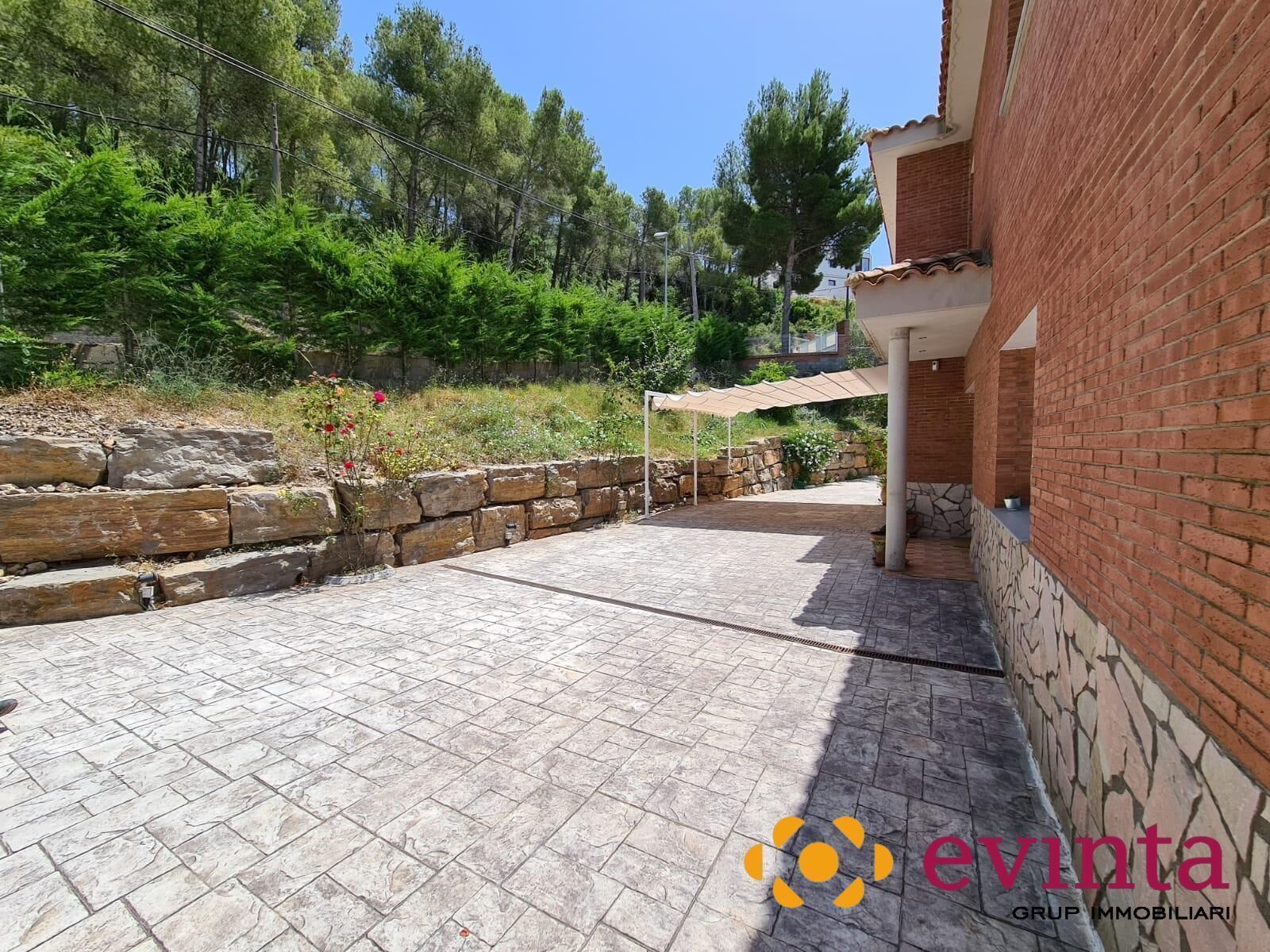 casa--chalet en cervello ·  595000€