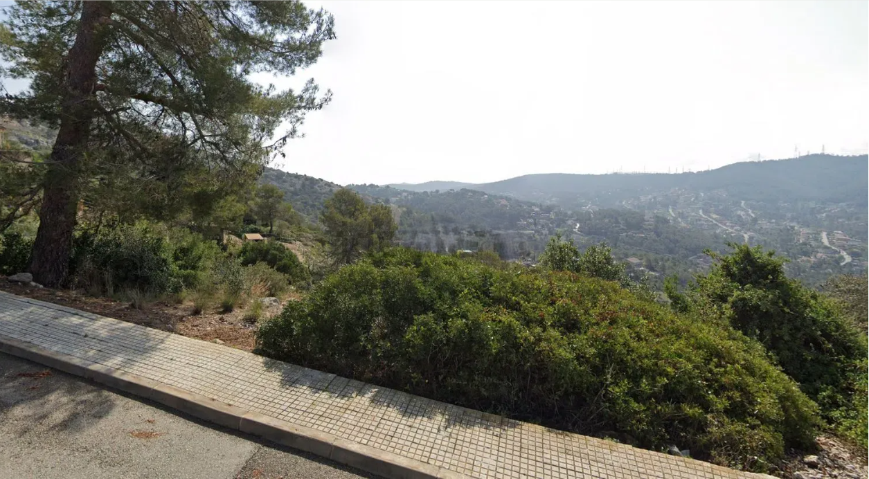 parcelas en vallirana ·  60000€