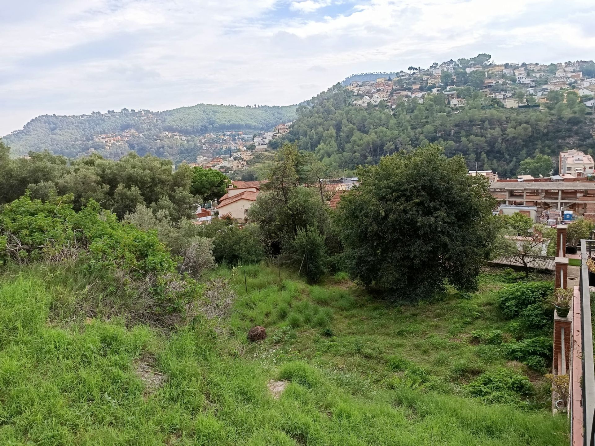 parcelas en vallirana · vall-del-sol 90000€