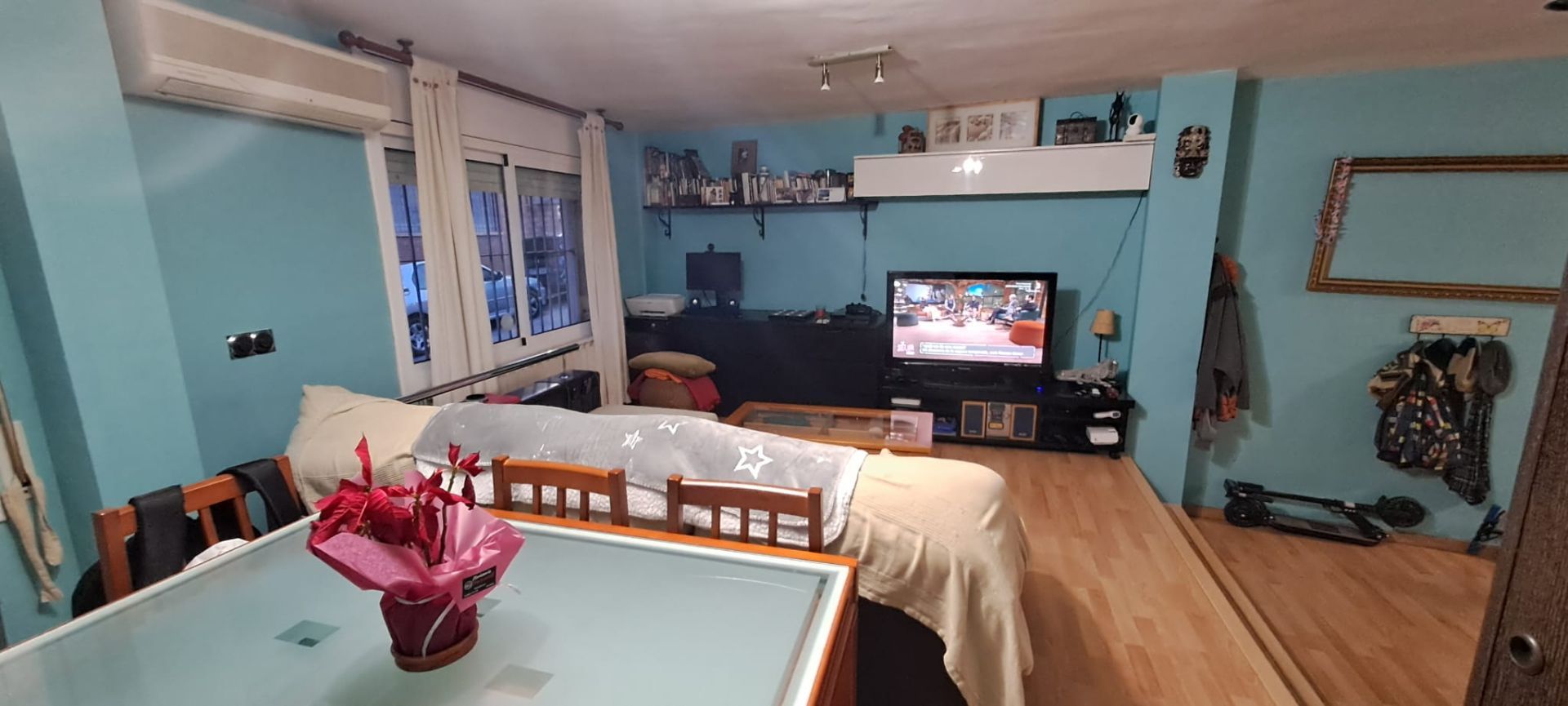 estudio en vallirana ·  150000€