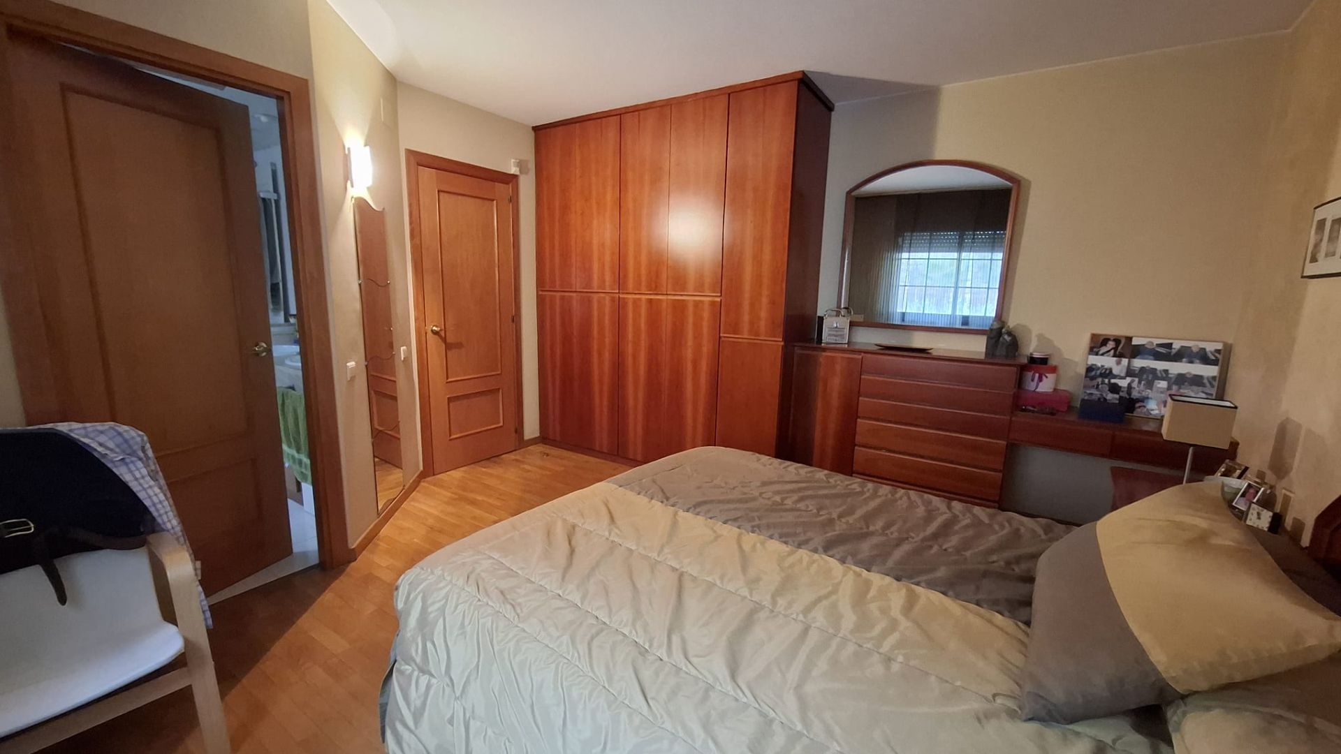 casas-adosadas en vallirana ·  497000€