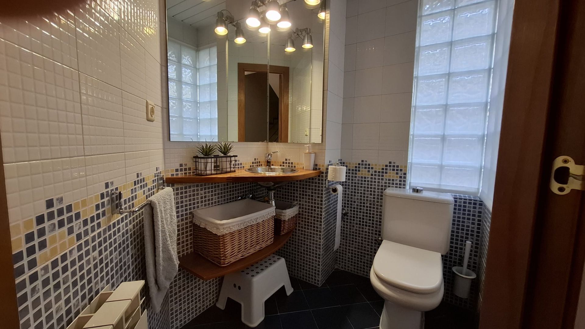 casas-adosadas en vallirana ·  497000€